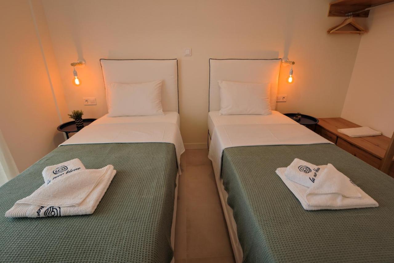 La Mer Bleue Beachfront Boutique Apartments Vrahati Exteriör bild