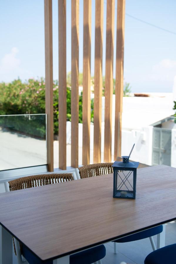 La Mer Bleue Beachfront Boutique Apartments Vrahati Exteriör bild